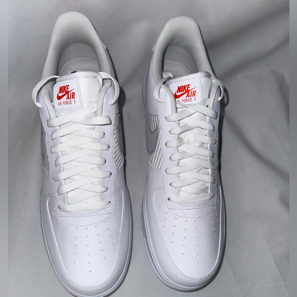 NIKE AIR FORCE 1 LOW SE MINI SWOOSH - Picture 4 of 4